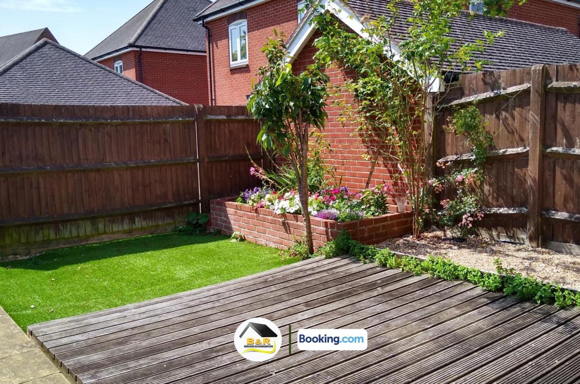 3 Bedroom House By B And R Serviced Accommodation Amesbury With Super Fast Wi-Fi 145Mbps Zewnętrze zdjęcie